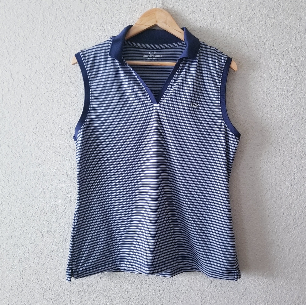 Vineyard Vines Performance Top